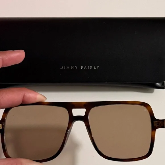BRAND NEW JIMMY FAIRLY SUNGLASSES - Picture 5 of 7